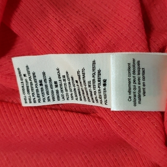 NWT FREE PEOPLE  LOLA LaceTrim V-neck Knit Top, Color Rose Crimson, Size… - Picture 15 of 16